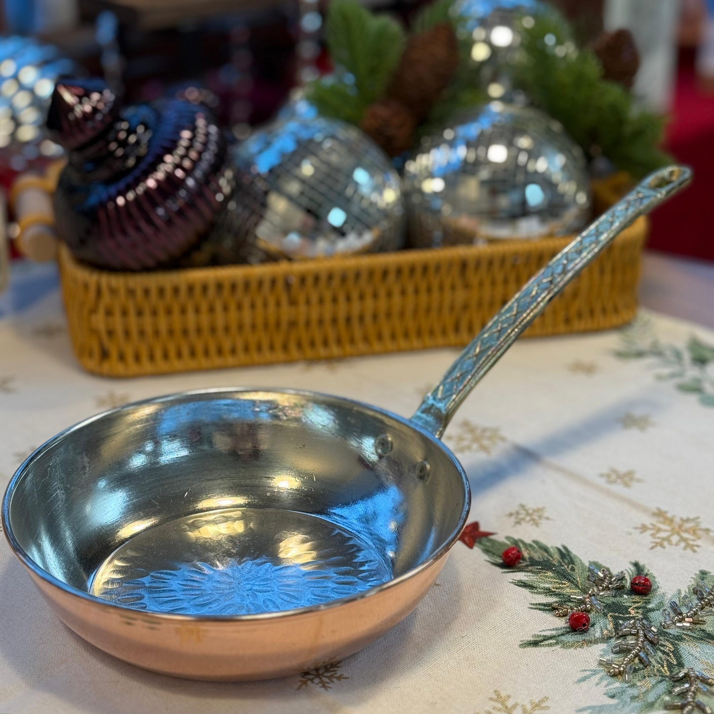 Solid Copper Frying Pan with Handle – 16cm No:2